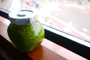 homemade zelfgemaakte pesto