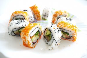 zelf sushi maken all you can eat sushi california maki nigiri tamago