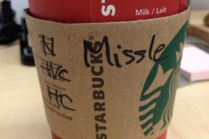 starbucks spell wrong name verkeerde naam